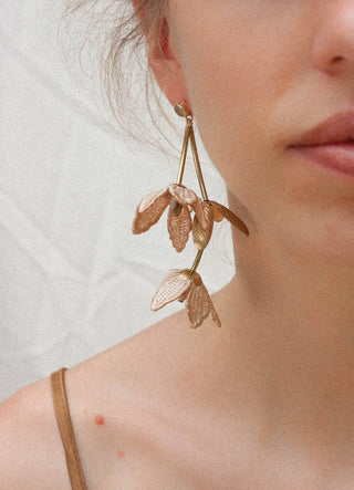 Asymmetrical Tiaré Earrings