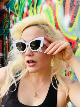 Irregular Cat Eye Rhinestone Drip Sunglasses