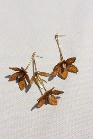 Asymmetrical Tiaré Earrings