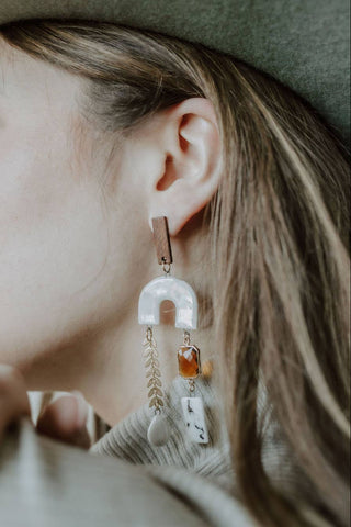 Wood & Pearl Leaf Chain Arch Earrings