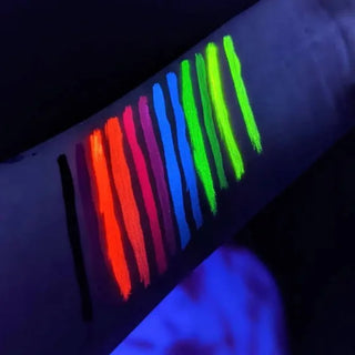 Medusa's Makeup Cake Wet Eyeliners