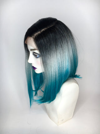 Daria (lace front + heat safe)