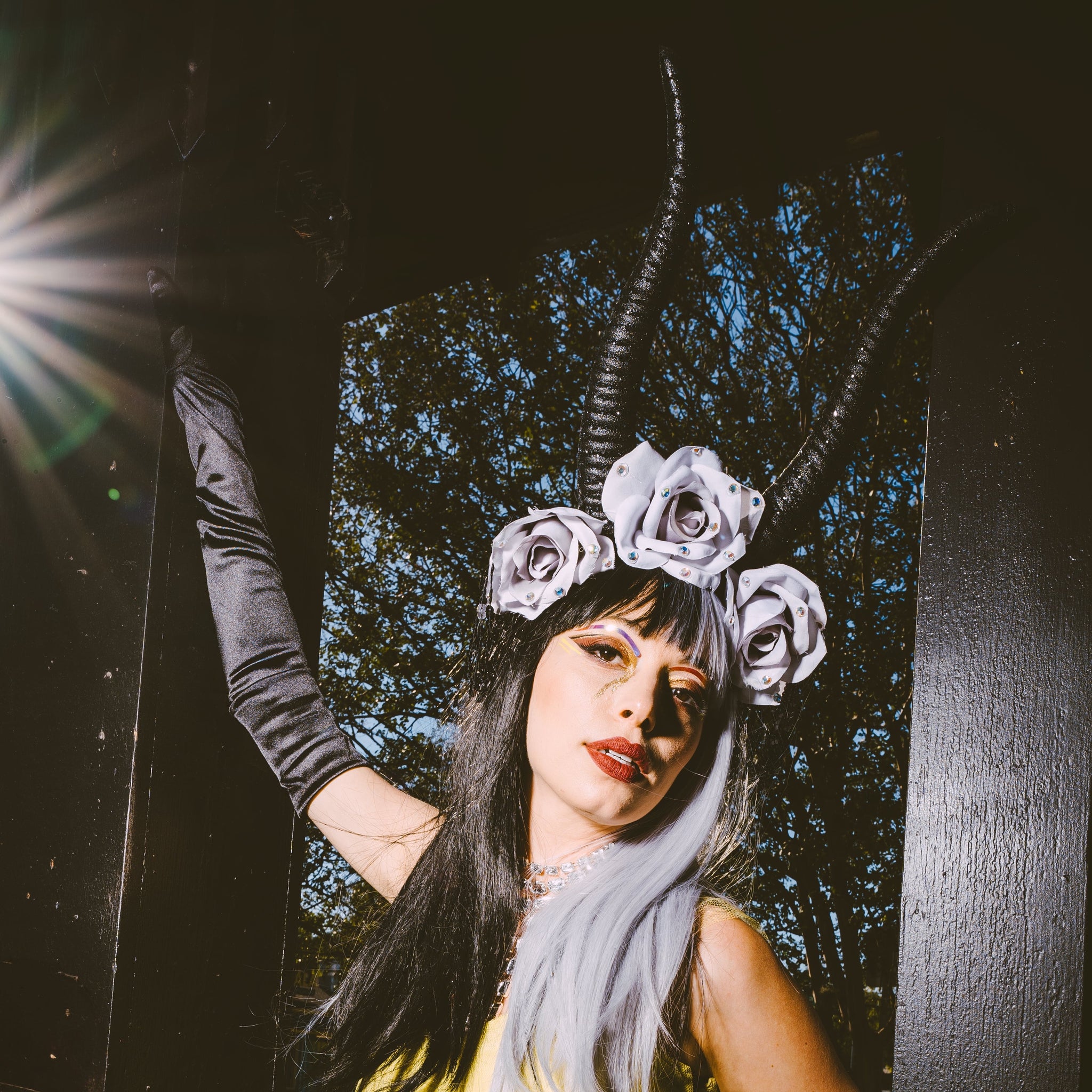 Black Horn Roses Headdress