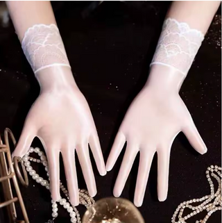 Slinky Short Gloves w/ Lace Wrist Cuff