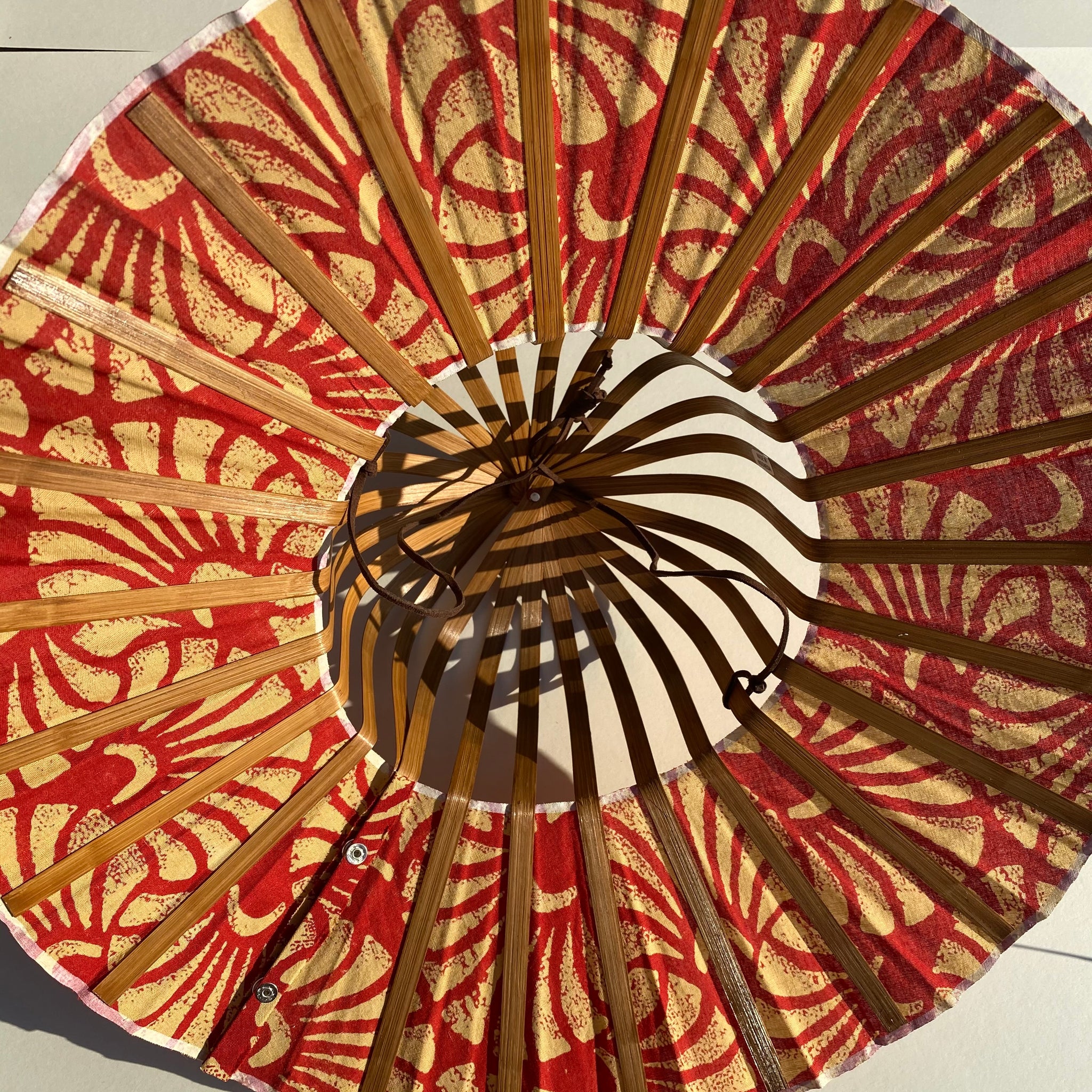 Topi Foldaway Fan Hat