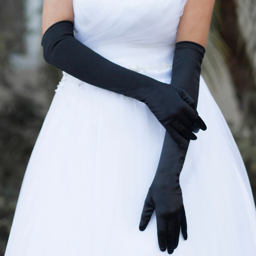 Gloves / Opera Length Satin